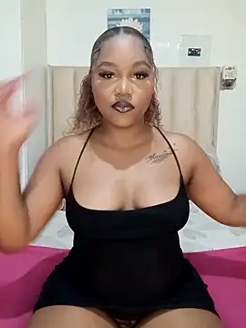 charmainexxx online show from May 20, 5:10 pm