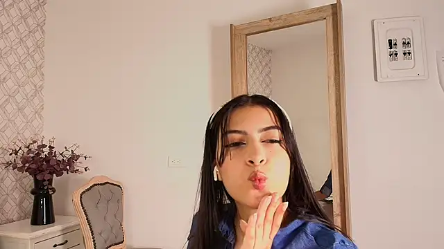 Susana Sanchez online show from November 9, 1:07 pm