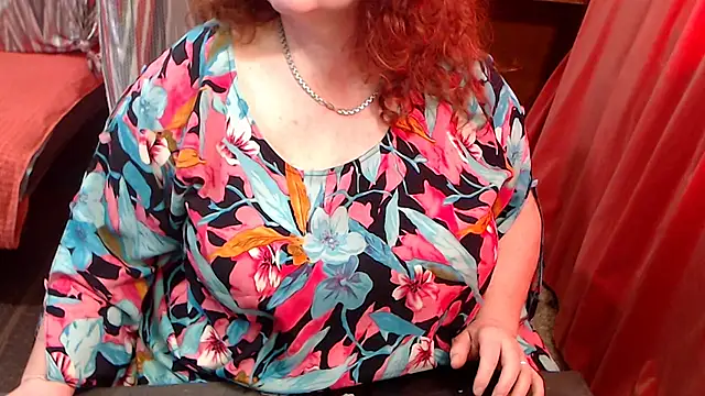 RoseRed69 online show from May 5, 6:16 am