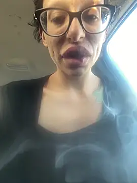 myloveforyouu online show from March 22, 11:33 pm