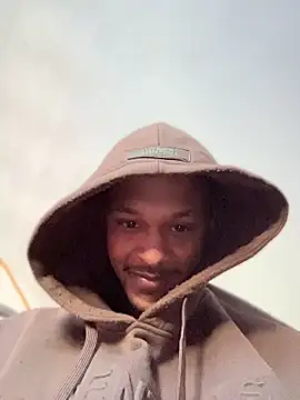 rayyymack online show from April 10, 11:38 am