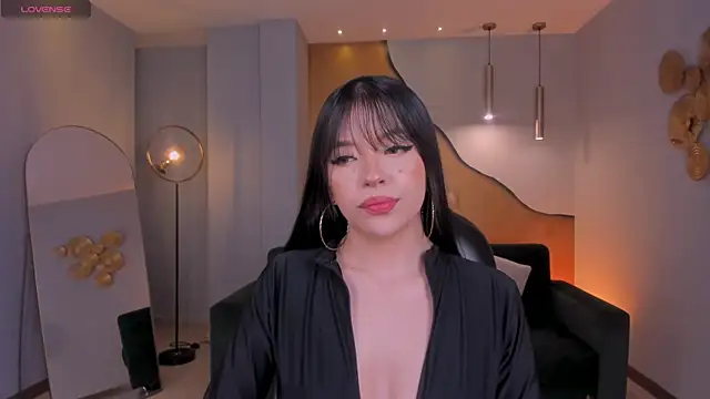 ValeriaRiveraX online show from October 24, 4:30 am