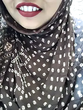 Indian-Nazia online show from May 4, 9:40 pm
