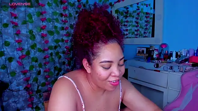 AngelaCoffee online show from May 24, 8:02 am
