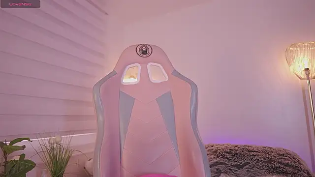 adamaria 1 online show from March 11, 7:38 pm