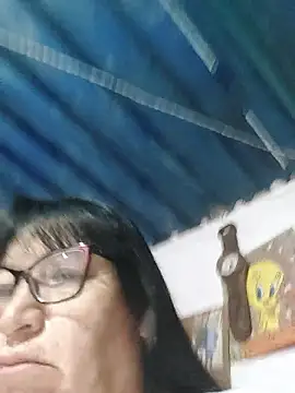 clarita 01 online show from May 24, 12:26 pm