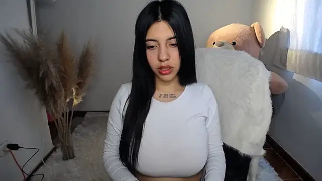 Alin Aly online show from December 2, 3:36 pm