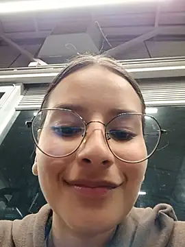  vaness online show from May 13, 5:24 am