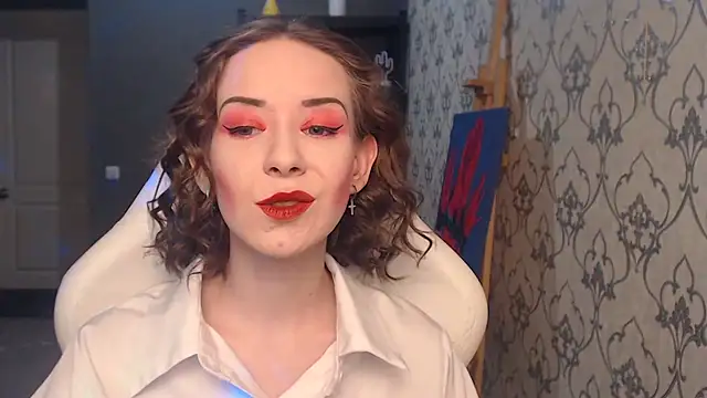FascinatingEyess online show from June 14, 8:20 pm