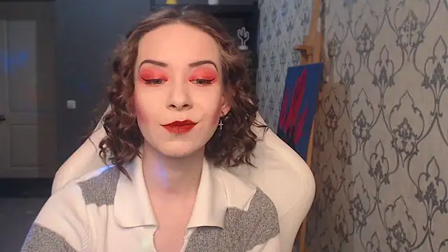 FascinatingEyess online show from July 1, 8:08 pm