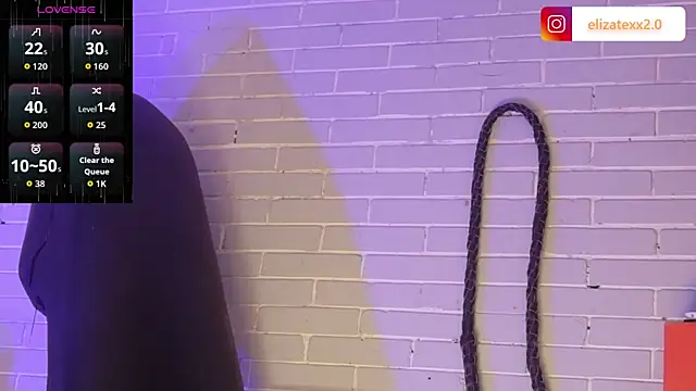 elizatexx online show from May 20, 7:22 pm