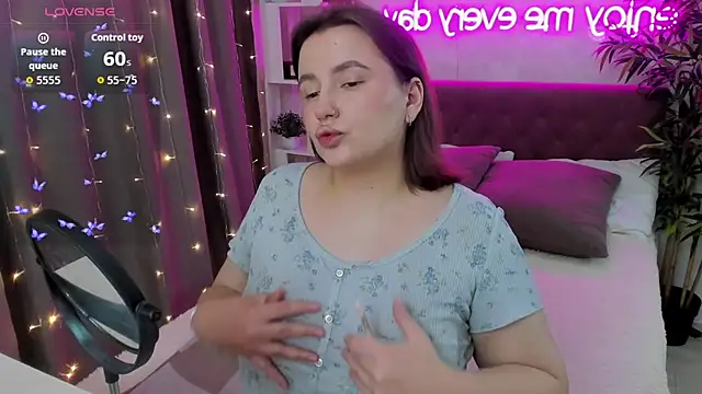 FeralPeach online show from October 11, 5:34 am