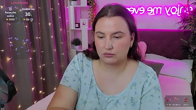 FeralPeach online show from July 23, 7:27 am