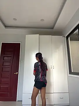 Ur dreamgurl05 online show from June 20, 3:54 am