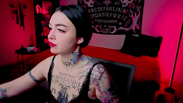 Magic Allie online show from April 29, 6:46 pm