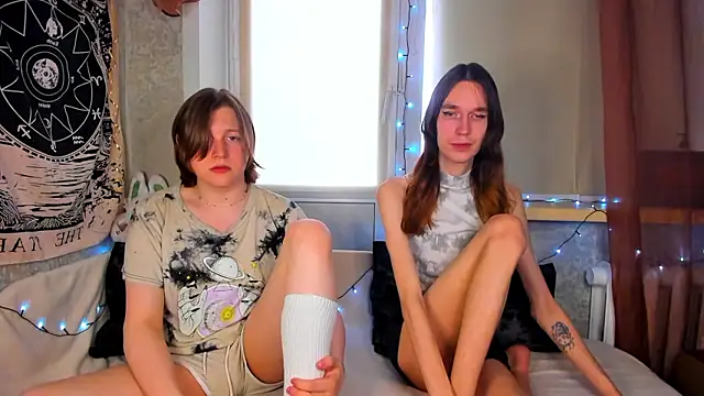 Calvin and Kevin online show from February 1, 5:50 am