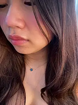 Hotellinh12 online show from April 5, 7:18 am