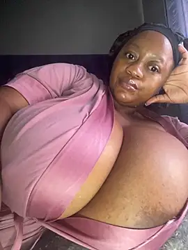 Chubbykarisma27 online show from May 16, 2:05 pm