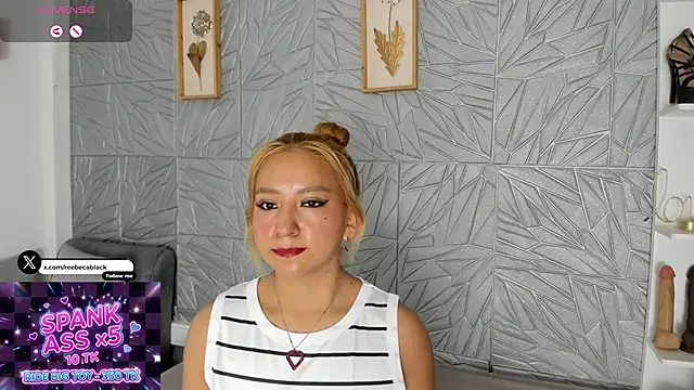 agatadelphine online show from May 5, 1:25 pm