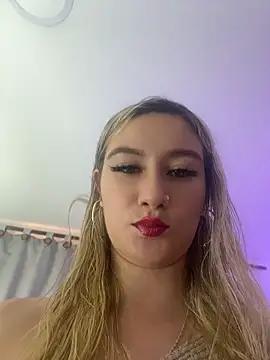 MaryDeniro online show from May 7, 5:16 pm