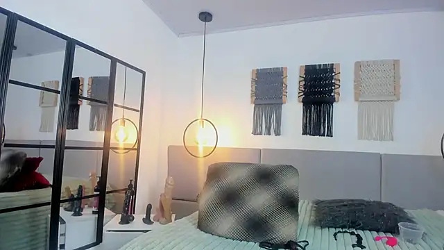 Sweet camille online show from May 7, 2:38 am