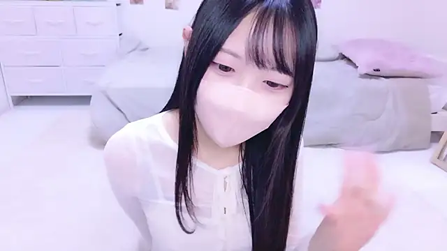 Suzu ch xx online show from October 16, 1:25 pm