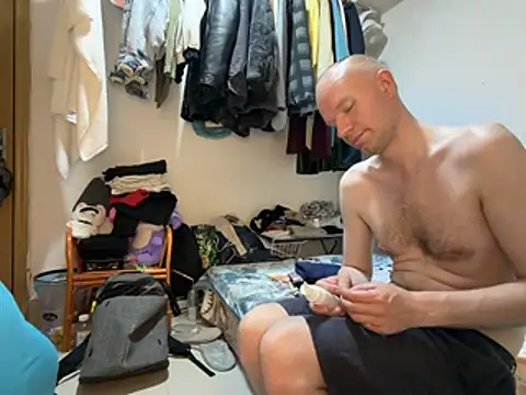 HansenHa online show from March 26, 2:19 pm