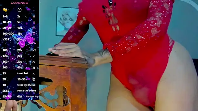 Jimena Grey online show from May 3, 2:15 am