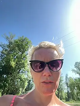 DirtyMargaret online show from May 27, 8:22 am