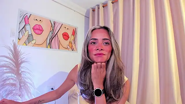 SkiinnyAna online show from February 14, 8:00 pm