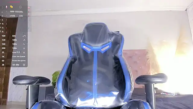 Lissalittlee online show from October 31, 9:19 pm