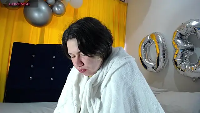 melpark online show from October 8, 9:30 pm