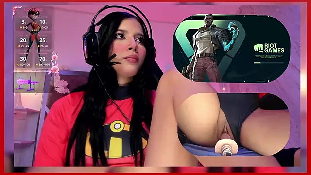 SweetieCloe  online show from December 4, 10:32 pm