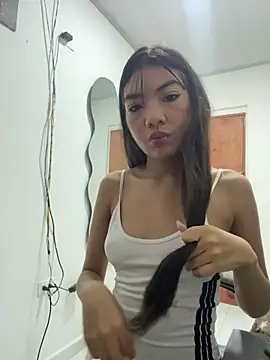 RoomExotic11 online show from February 3, 10:53 am