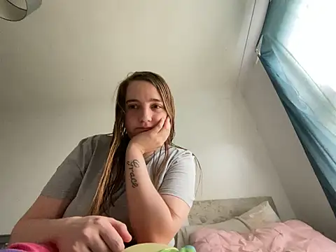 EvieRoseex online show from October 31, 9:46 am