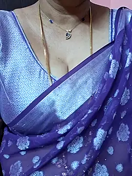 ananya956 online show from May 4, 6:55 pm