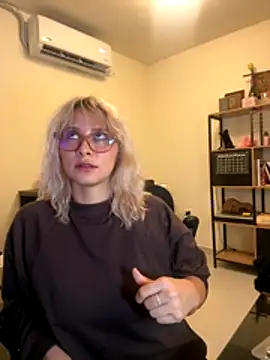 Ramona Flower online show from October 13, 1:08 am