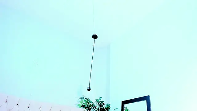 Victoria Coleman online show from November 20, 9:27 pm