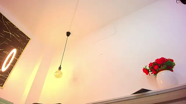 Bella salvatore online show from November 23, 9:38 pm