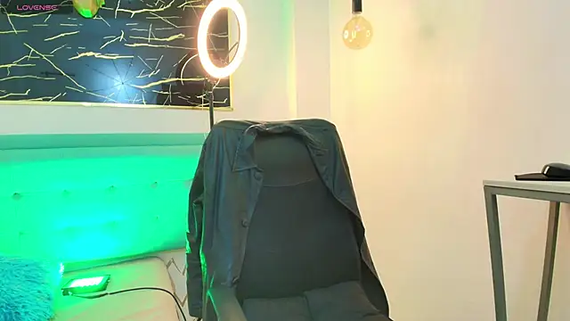 Bella salvatore online show from November 29, 9:52 pm