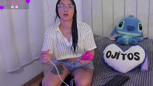 anny roberts online show from December 19, 11:08 pm