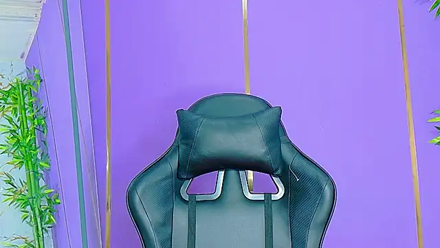 scarlet-jonesx online show from October 19, 1:18 am