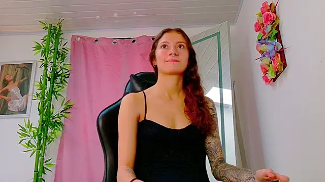 scarlet-jonesx online show from March 7, 8:27 pm