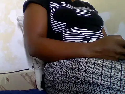 Hot-zeenah online show from November 4, 11:04 am