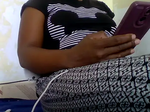 Hot-zeenah online show from October 20, 6:55 pm