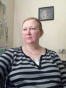 blondyaguar online show from February 26, 3:44 pm