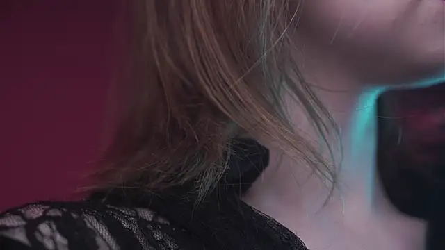 ginger hugs online show from January 16, 10:06 pm