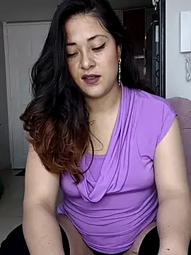 LisbethMoore  online show from May 27, 3:09 pm