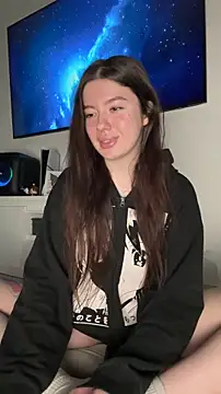 Kimi Ass online show from May 4, 9:46 am