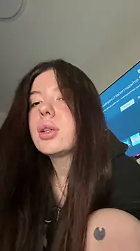 Kimi Ass online show from April 28, 11:03 am